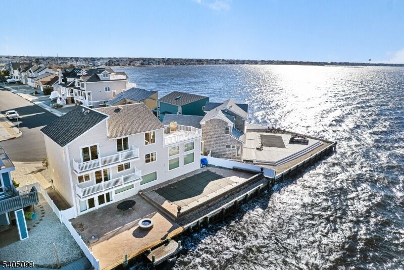 Property Photo: 225 K Ct NJ 08752