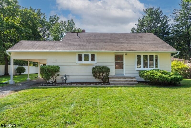 Property Photo:  8 John St  NJ 07035 