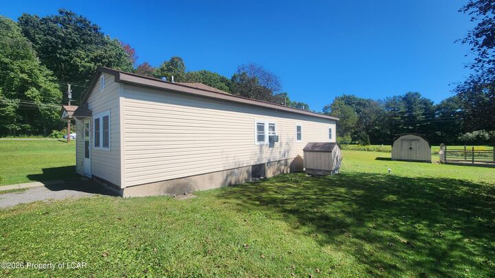 Property Photo:  1053 New Hope Drive  PA 18661 
