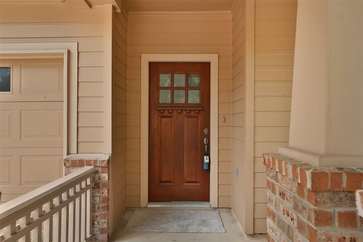 Property Photo:  95 Douvaine Court  TX 77382 