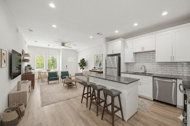 Property Photo: 4007 New Orleans Street B TX 77020