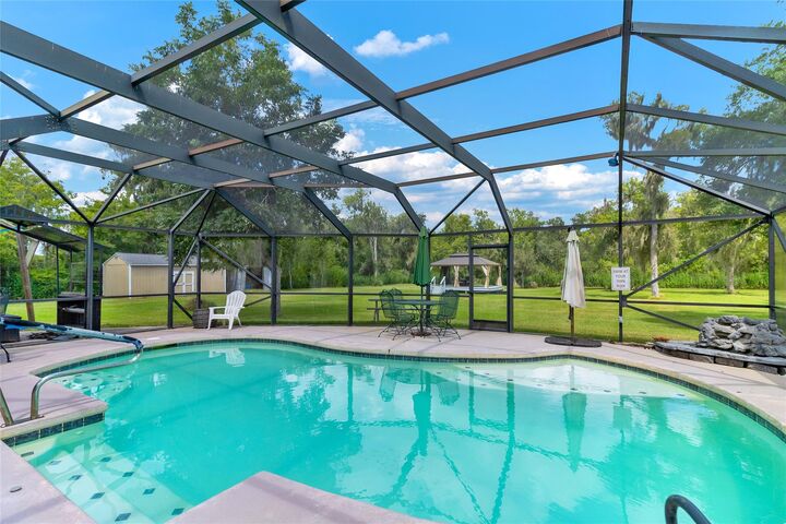 Property Photo: 20615 County Road 461 TX 77422