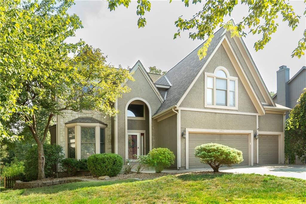 Property Photo: 7911 W 131st Terrace KS 66213