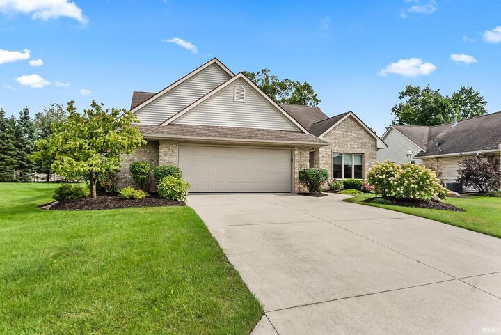 Property Photo: 9524 Trellis Cove IN 46835