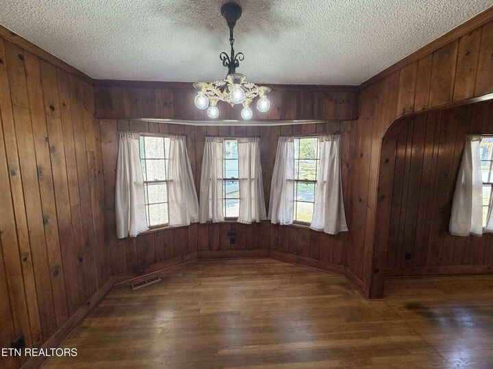 Property Photo:  611 Phillips Ave  TN 37920 