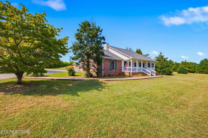Property Photo:  1660 County Road 700  TN 37303 