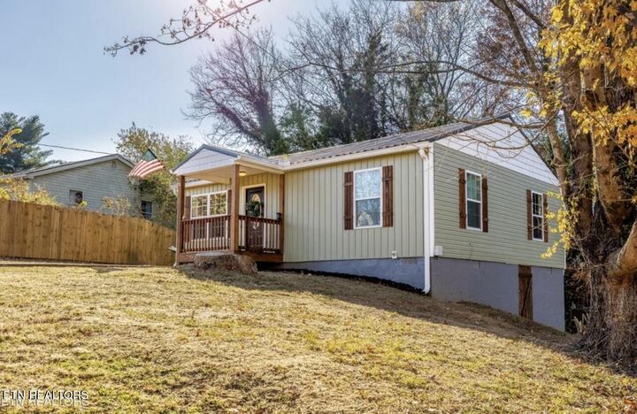 Property Photo:  410 Blair St  TN 37774 
