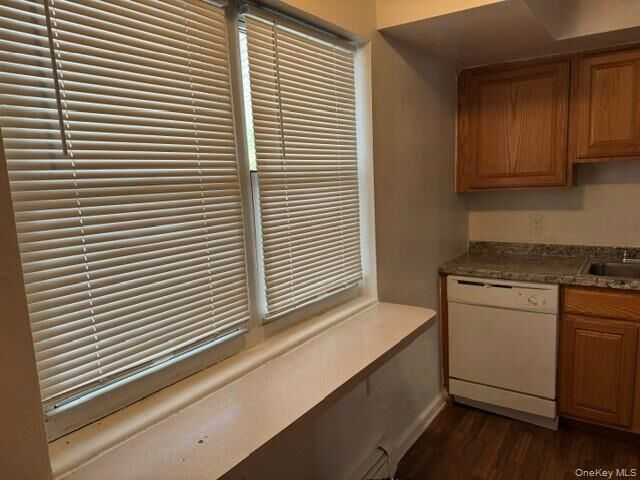 Property Photo:  4 Sylcox Road  NY 12518 