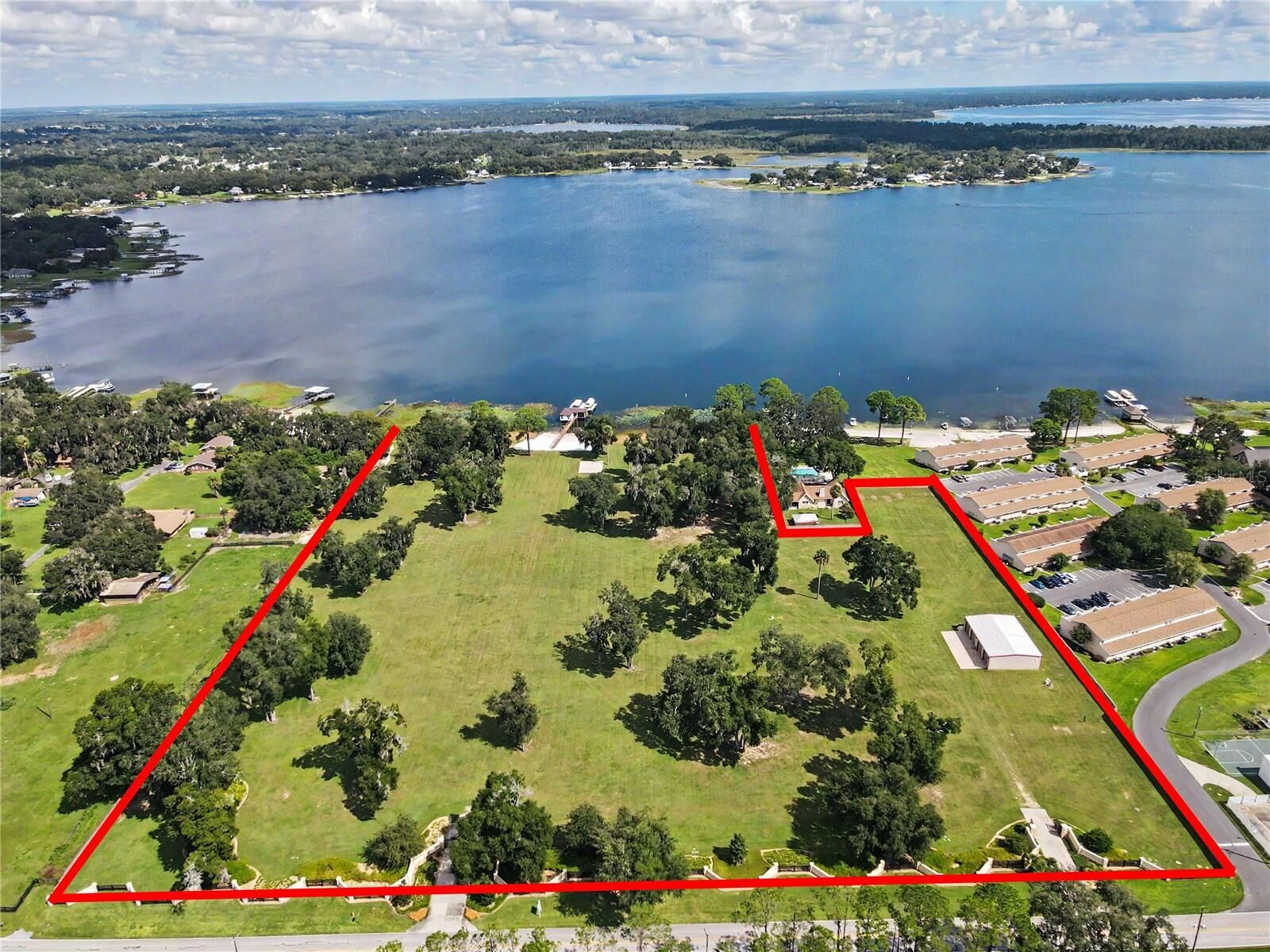 Property Photo:  10915 SE Sunset Harbor Road  FL 34491 
