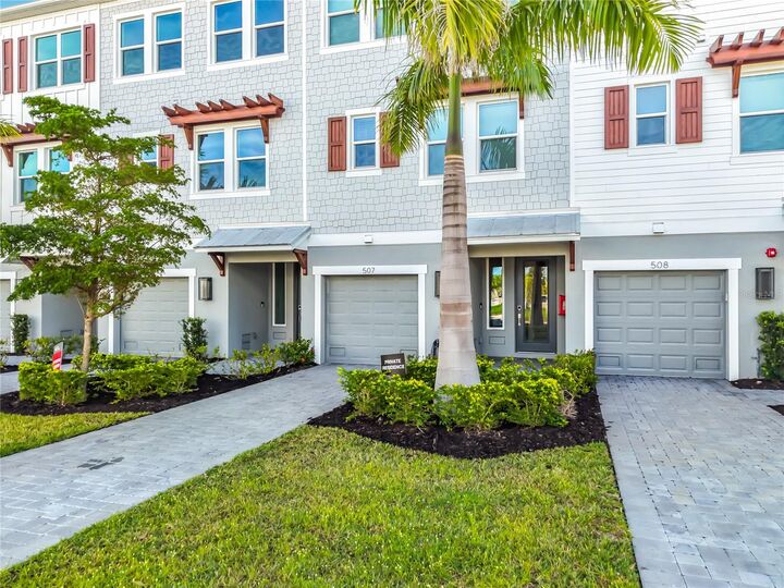 Property Photo:  1617 Sea Haven Drive 507  FL 33950 
