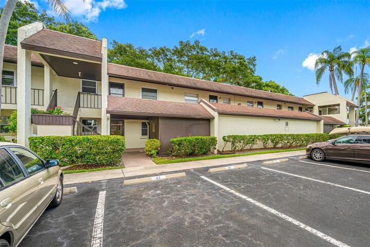Property Photo: 1100 E Bay Drive 82 FL 33770