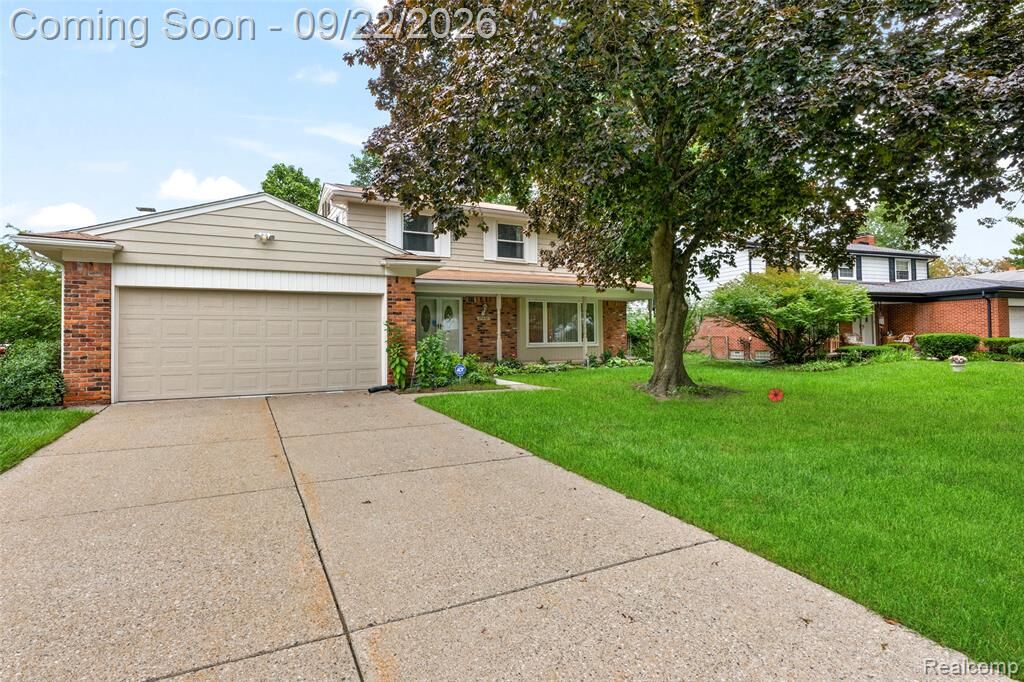 Property Photo: 21430 Winchester Street MI 48076 5679