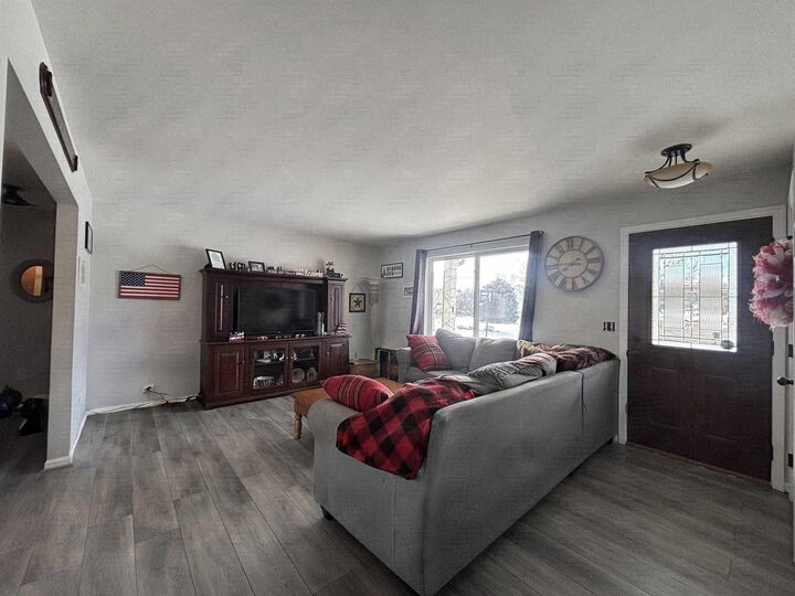 Property Photo:  963 Vassar Court  MI 48768 