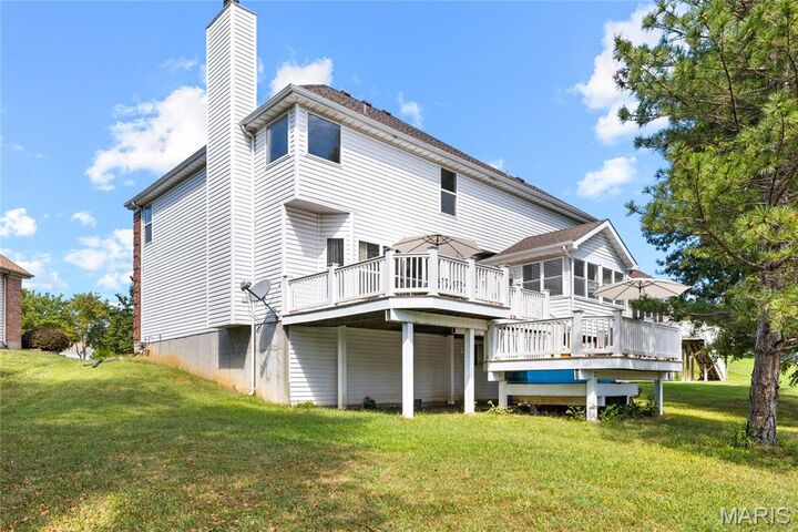 Property Photo:  1015 Nooning Tree Drive  MO 63017 