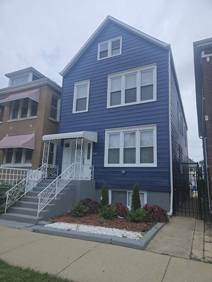 Property Photo:  4521 S Mozart Street 2  IL 60632 