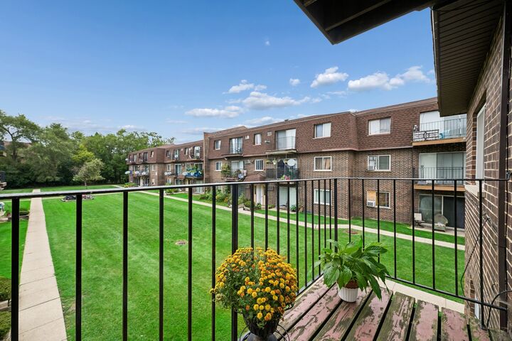 Property Photo: 9364 Golf Road 2B IL 60016