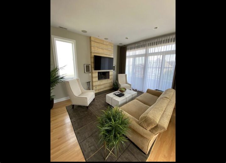 Property Photo:  1248 N Cleaver Street 3  IL 60642 