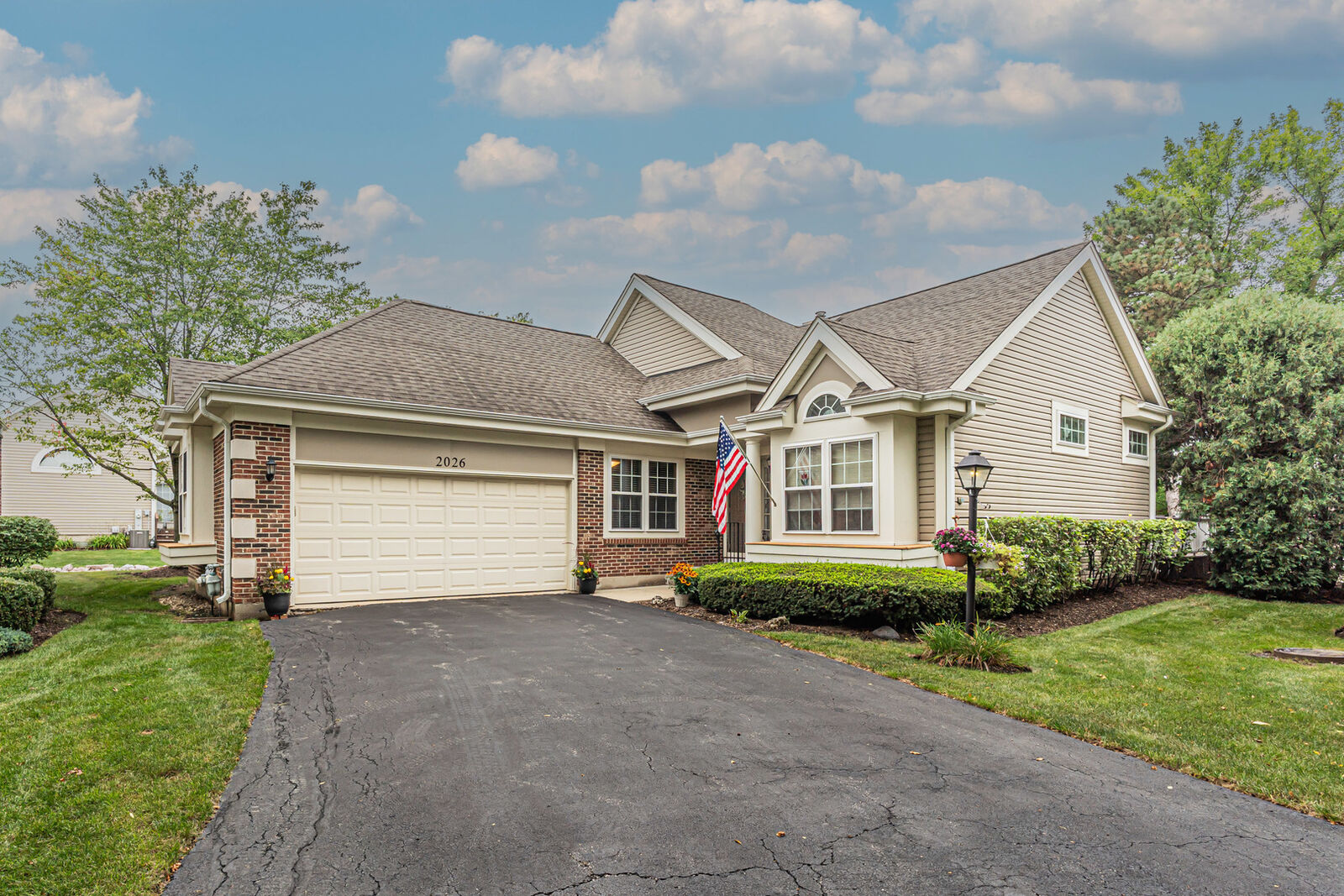 Property Photo: 2026 N Windham Court IL 60004