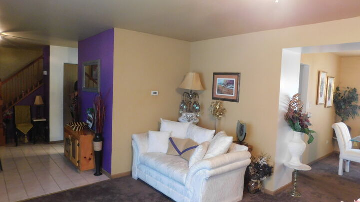Property Photo:  908 Addleman Street  IL 60431 