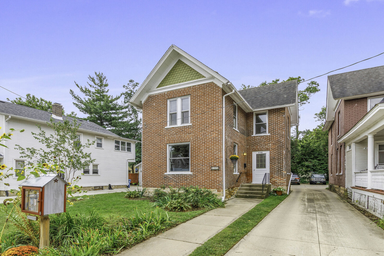 Property Photo: 446 W Park Avenue IL 60506