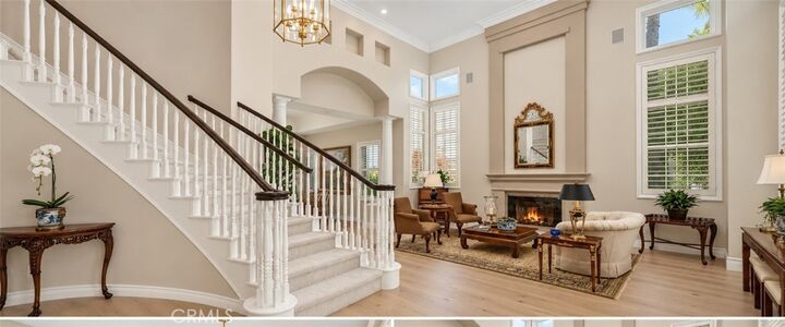 Property Photo:  24918 Vista Verenda  CA 91367 
