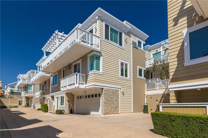 Property Photo:  733 21st  CA 90254 