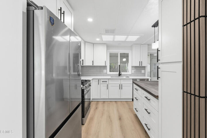 Property Photo:  21 Gitana Avenue 142  CA 93012 