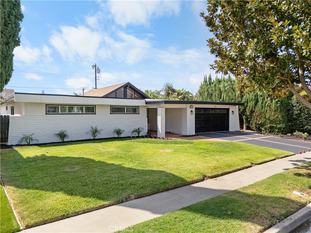 Property Photo:  606 Tangier Avenue  CA 92870 