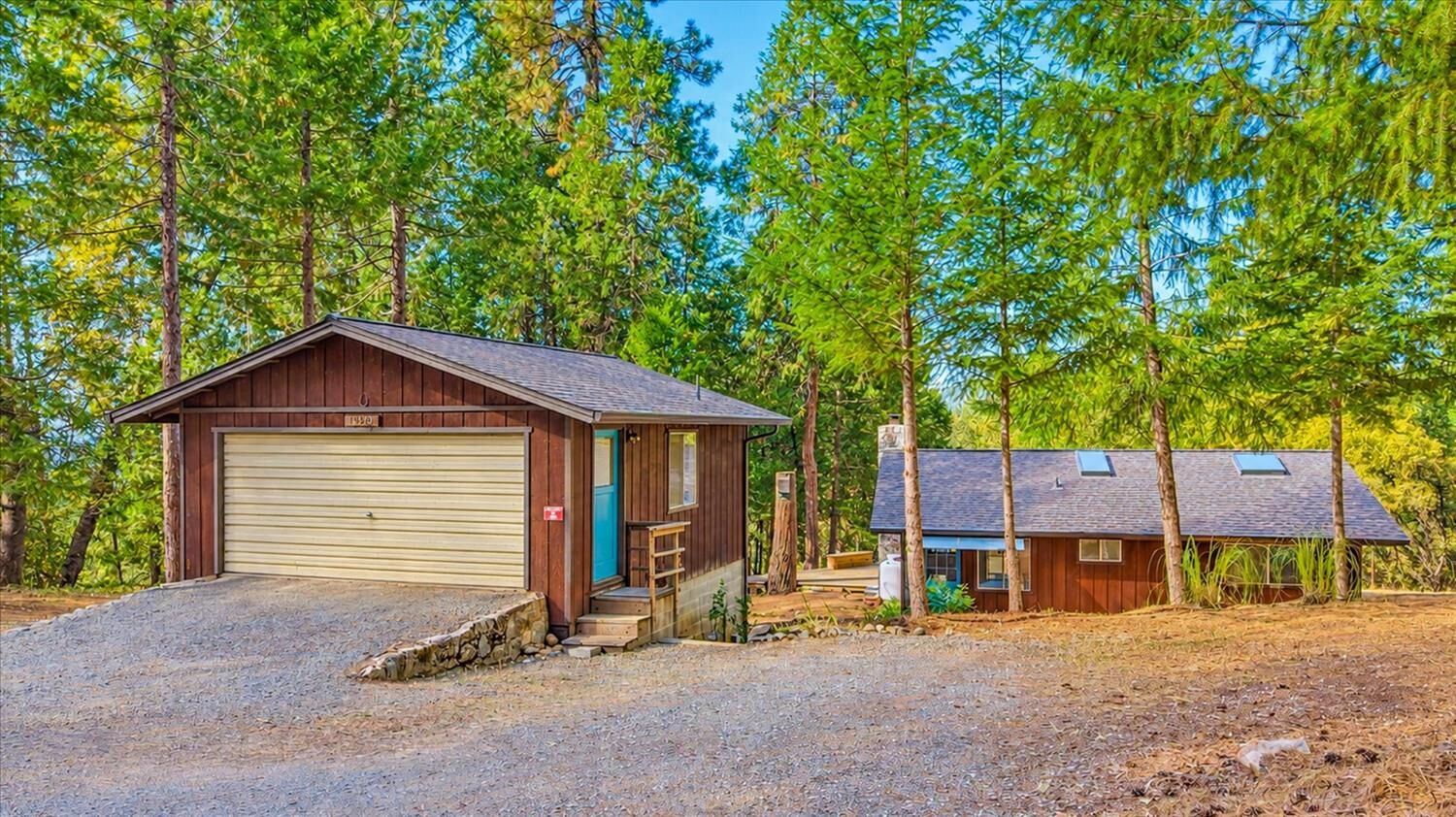 Property Photo: 11980 N Bloomfield Road CA 95959