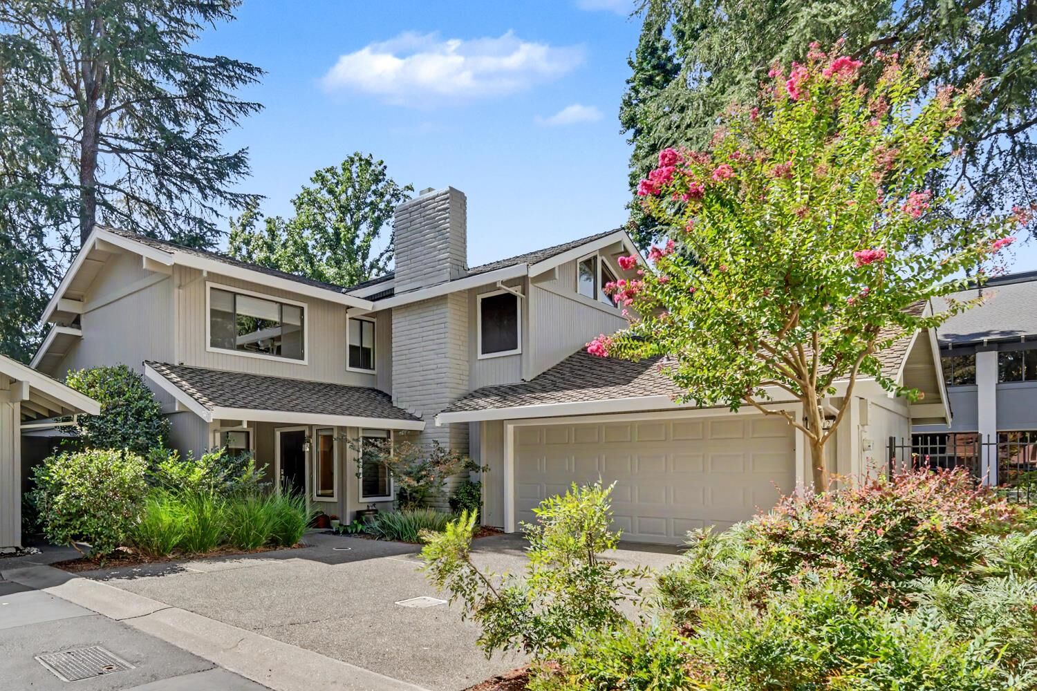 Property Photo: 2002 University Park Dr CA 95825