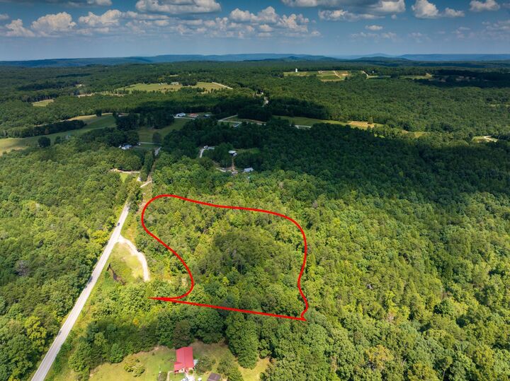 Property Photo: 0 Northcutts Cove Rd TN 37305
