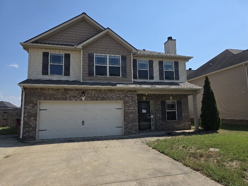 Property Photo: 2060 Bandera Dr TN 37042