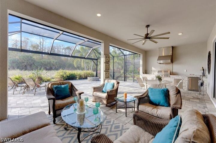 Property Photo: 14009 Shadywood Court FL 33928