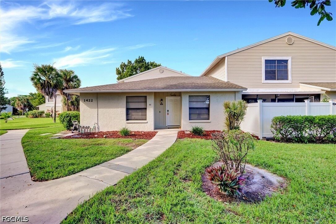 Property Photo: 1422 SW 50th Street 66 FL 33914