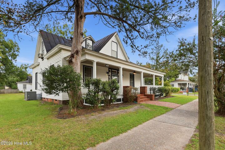 Property Photo:  502 W Main Street  NC 27892 