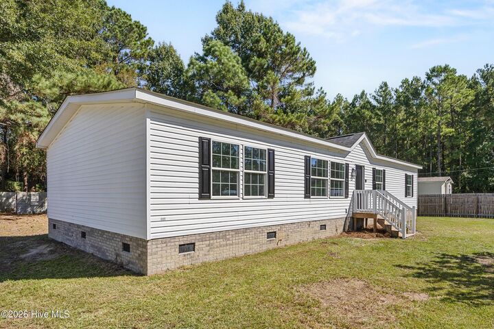 Property Photo: 2025 Teresa Drive NC 28429