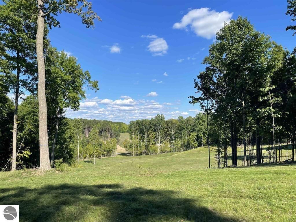 Property Photo:  5904 Elkhorn Road  MI 49649 