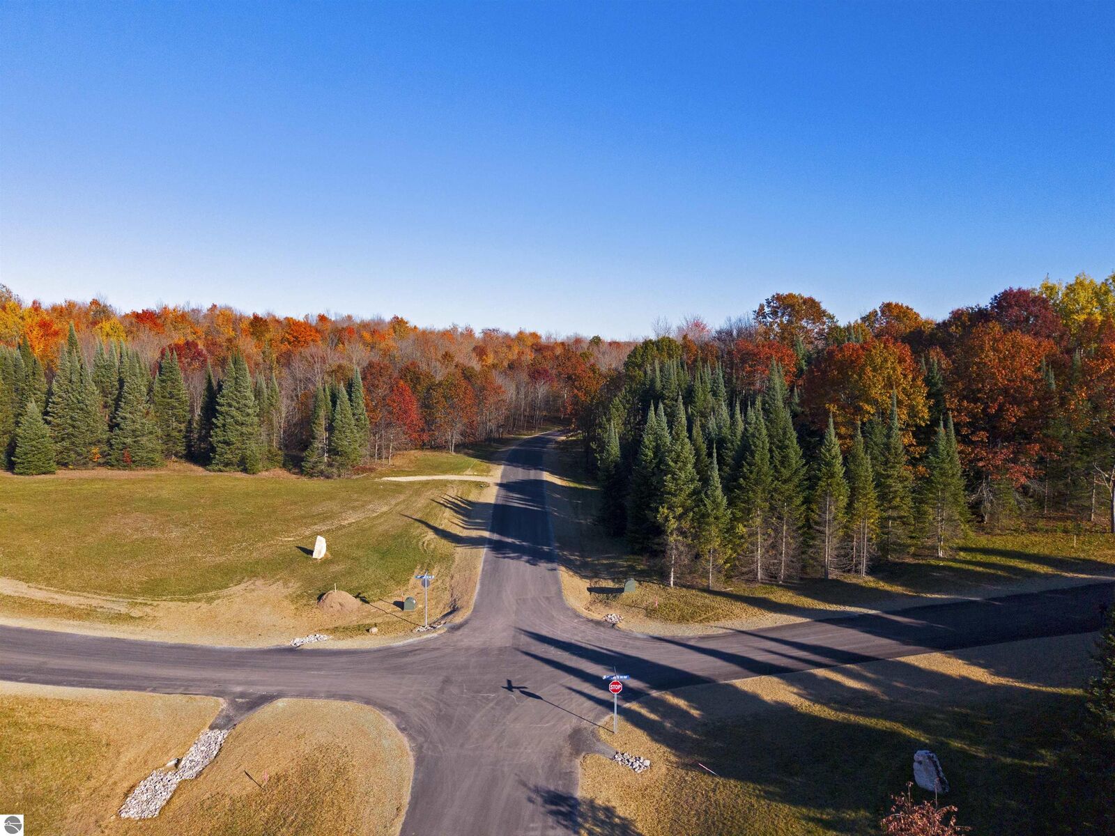 Property Photo:  5803 SW Old Oak Trail  MI 49633 