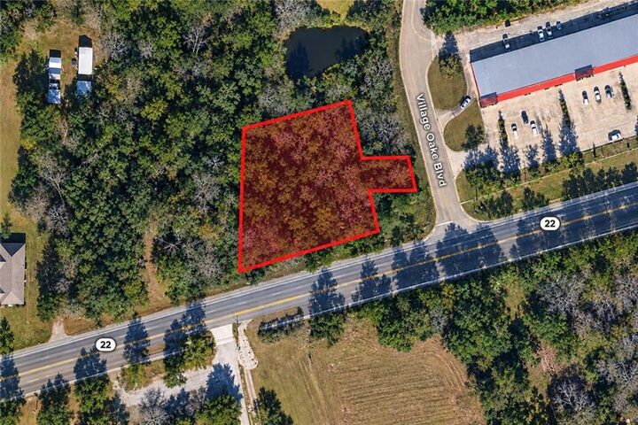 Property Photo:  Village Oaks Boulevard  LA 70454 