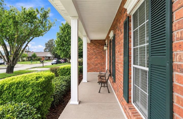 Property Photo:  3017 Tolmas Drive  LA 70002 