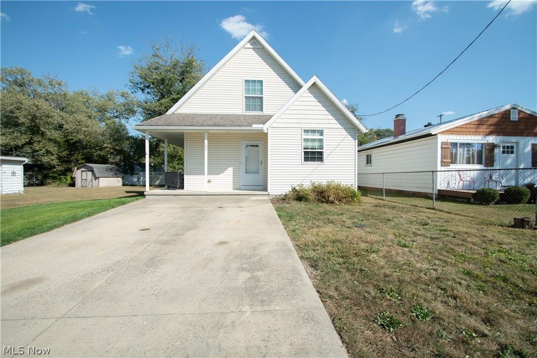Property Photo:  122 Atwood Place  OH 44839 