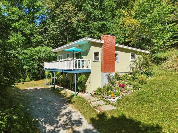 Property Photo: 114 Root Road VT 05445