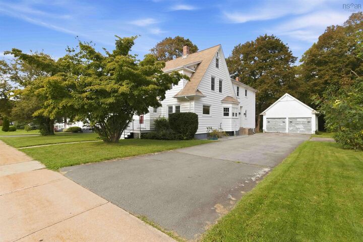 Property Photo:  43 Park Street  NS B0T 1K0 