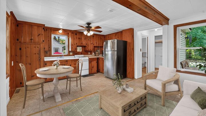 Property Photo:  204 Noble Street  MN 55037 