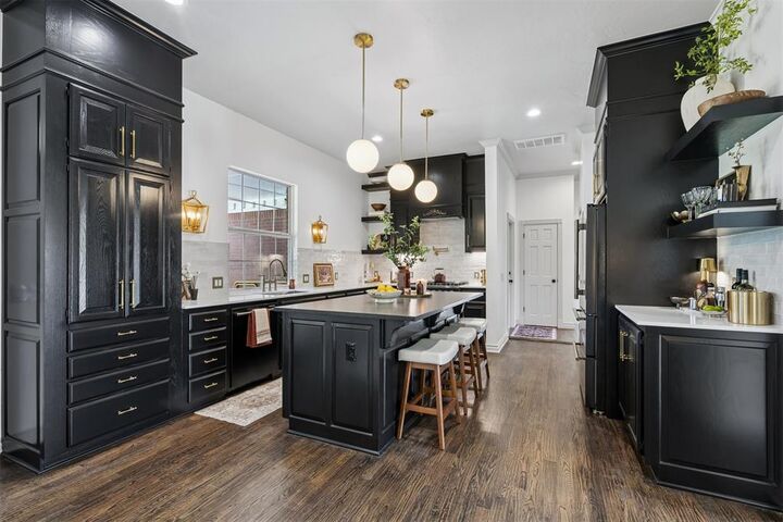 Property Photo: 23390 Hunters Trail OK 73025