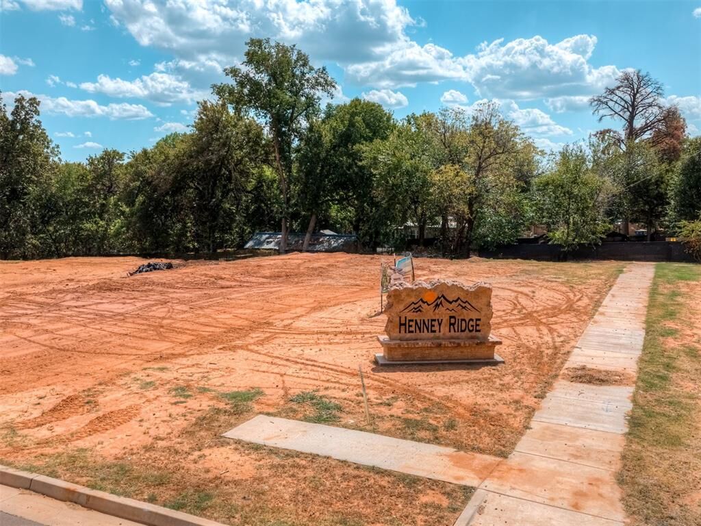 Property Photo:  2795 Garrett Street  OK 73020 