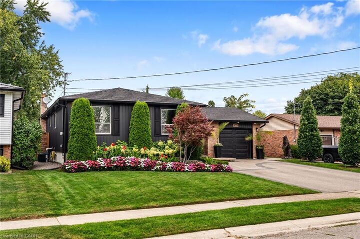 Property Photo:  325 Maccrae Drive  ON N3W 1K5 