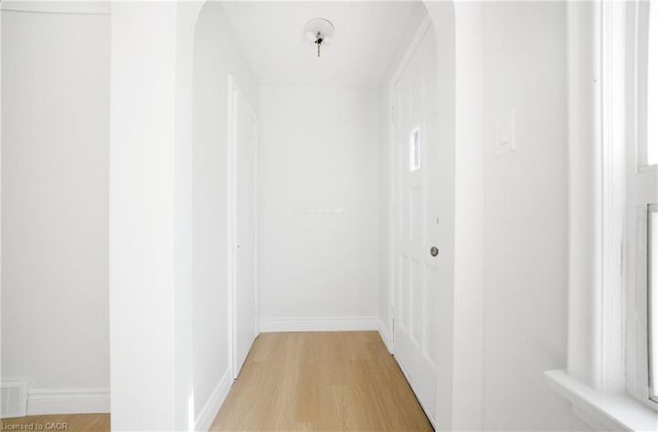 Property Photo:  36 Woodelm Drive  ON L2M 4N3 