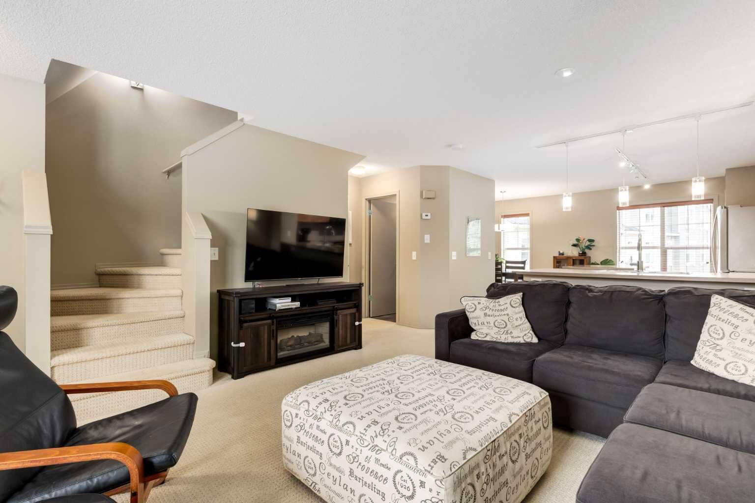 Photo de la propriété:  778 Tuscany Drive NW  AB T3L 3C4 