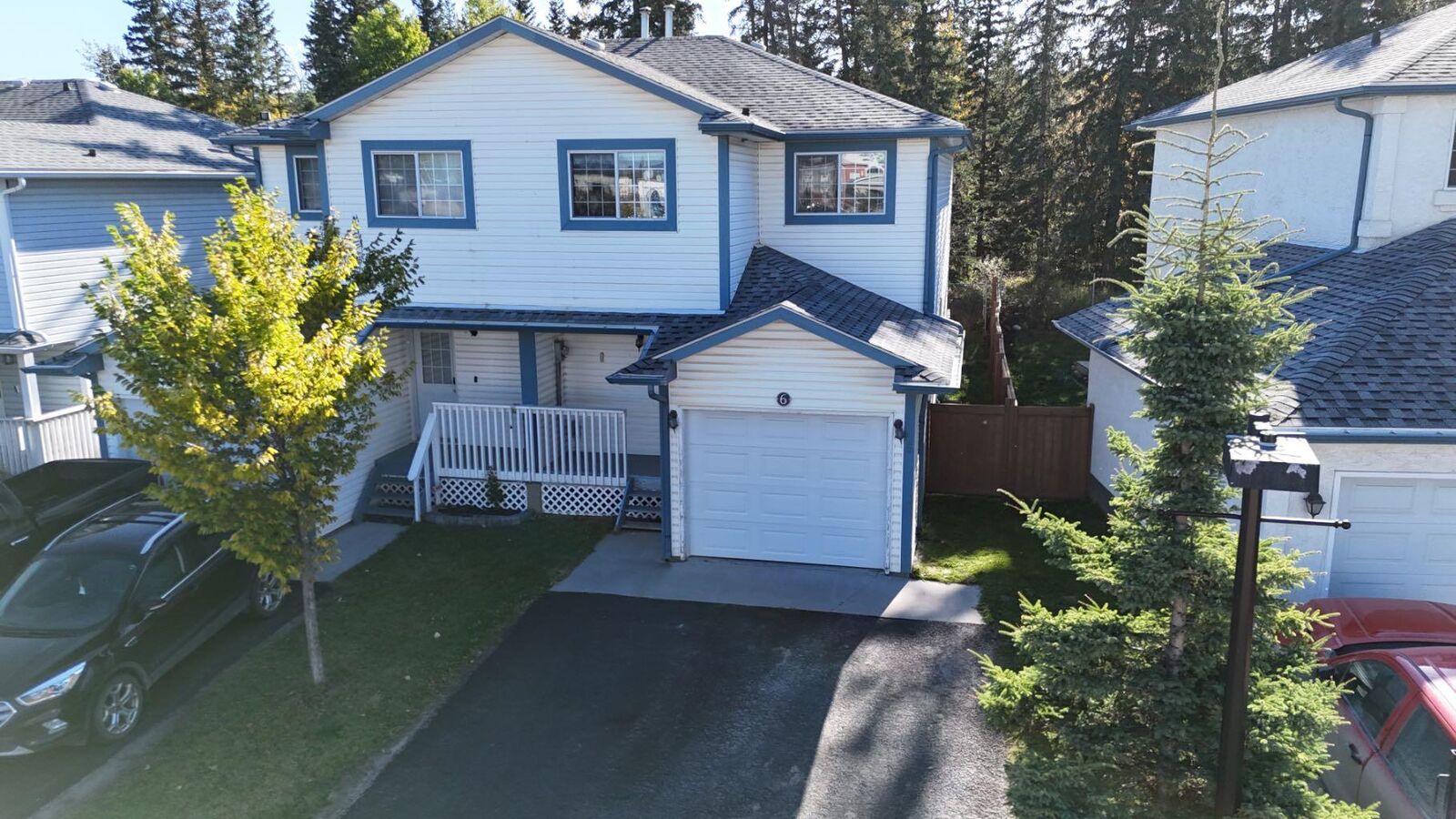Property Photo:  465 Makenny Street 6  AB T7V 1H3 